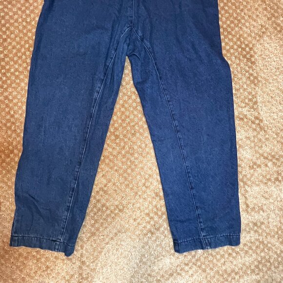 Women’s Denim Overalls Jumpsuit NWOT Blue Jean Relaxed Fit Adjustable Straps M - Picture 4 of 11